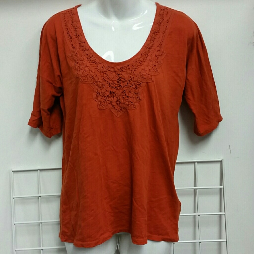 J. Crew embellished neckline tee sz M medium burnt orange rust